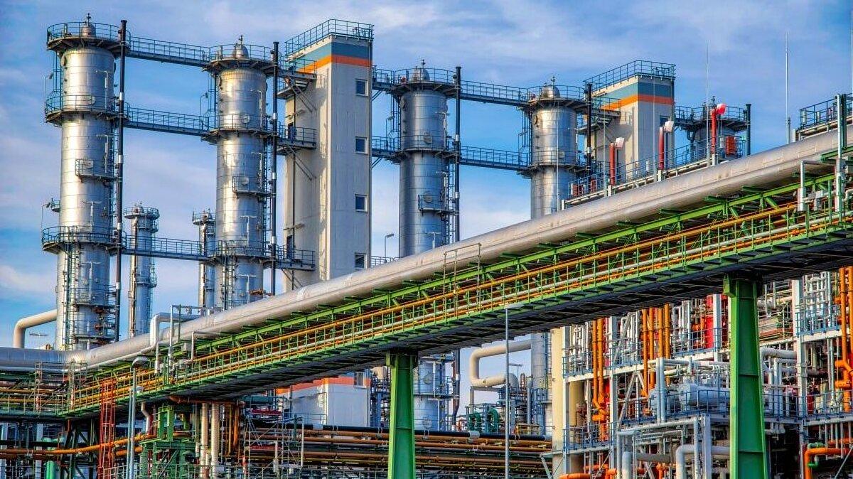 . ©  Die EU-Kommission plant strengere Vorschriften für die Genehmigung von Industrieanlagen. © Comofoto/stock.adobe.com