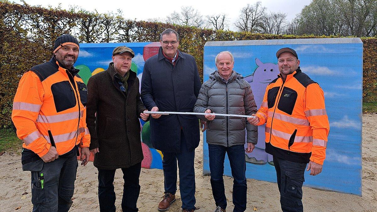 Gruppenfoto mit dem Oberbürgermeister. © Stadt Gera