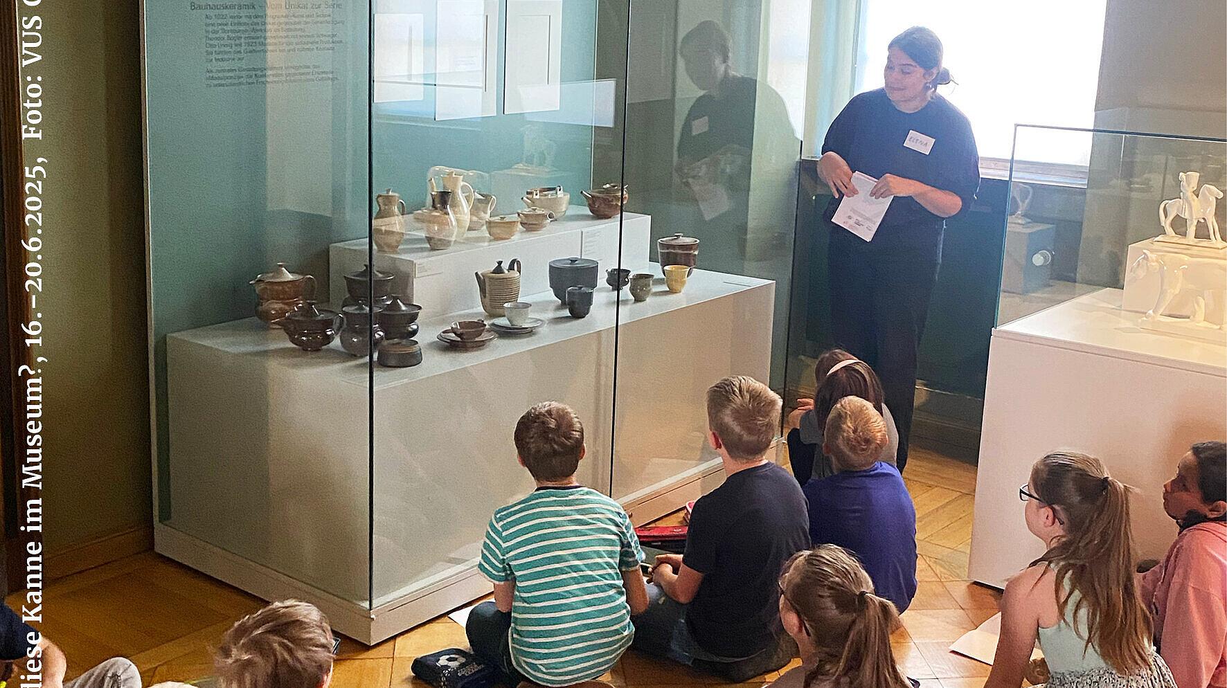 undefined. © VuS. © VuS