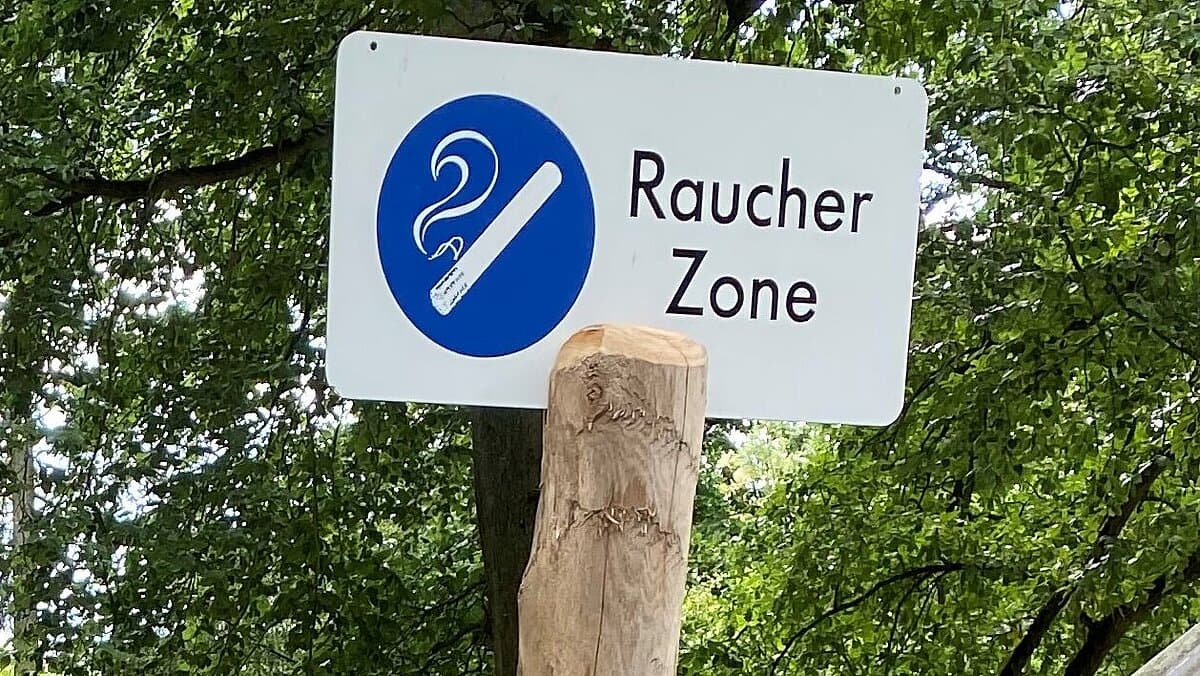 Schild Raucherzone. © Stadtverwaltung Gera