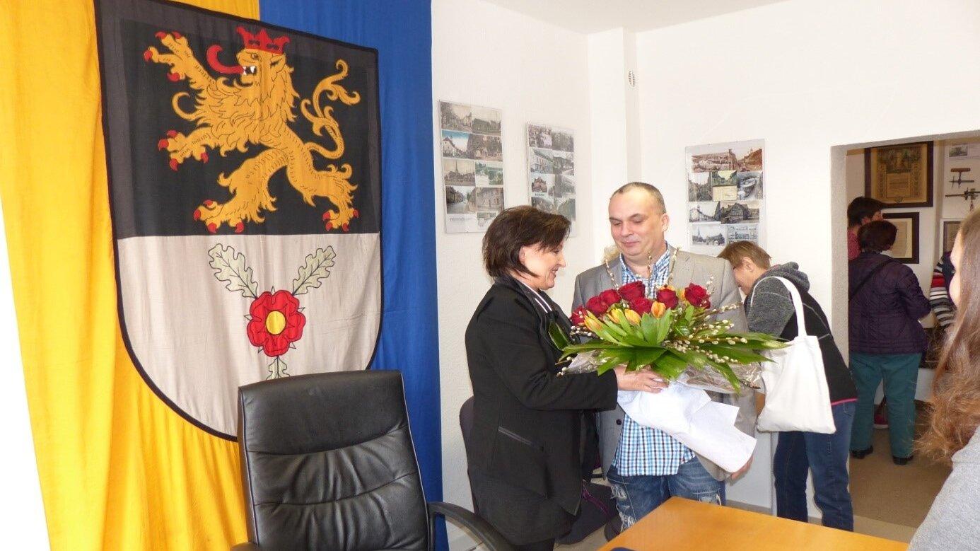 Einweihung des neuen Ortsteilbüros mit Ute Freudenberg