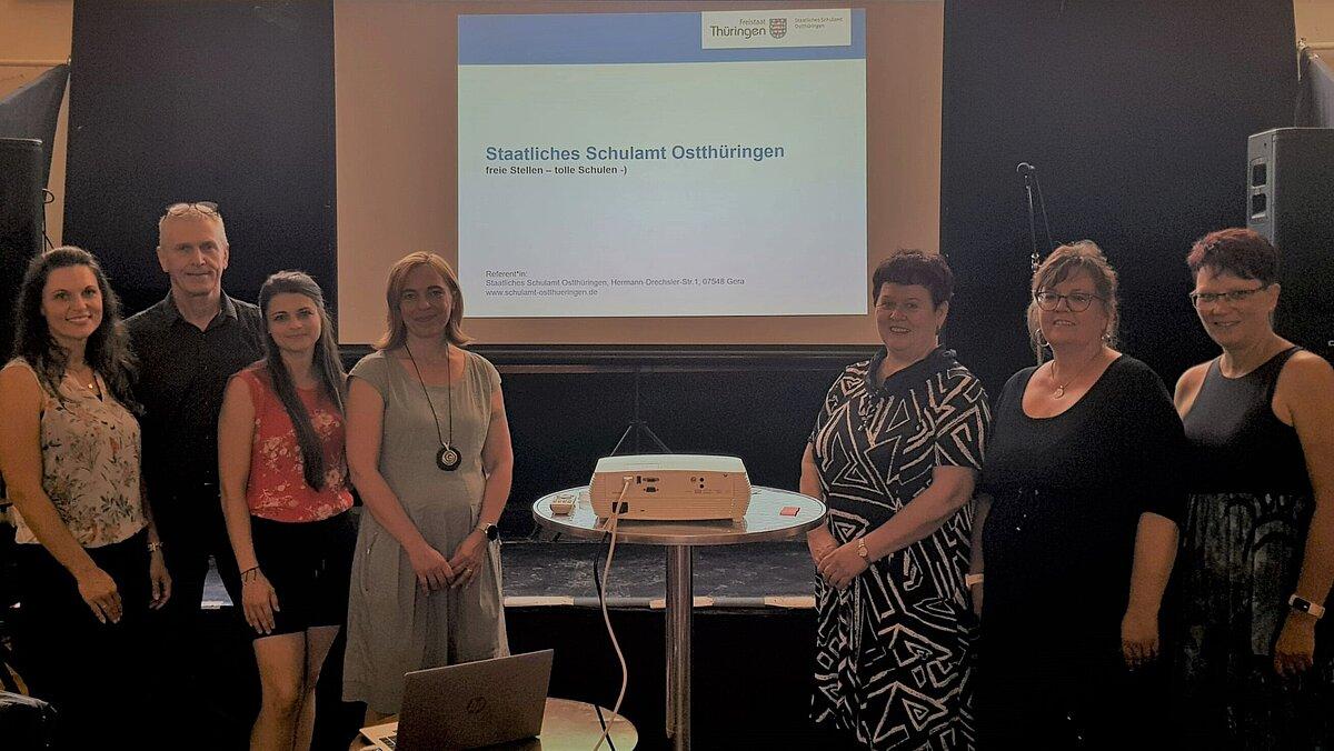 Lehrer/innen bei einer Konferenz . © Stadt Gera