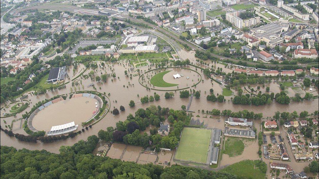 Sanierungsgebiet Elsteraue Hofwiesen während des Hochwassers 2013. © Stadt Gera
