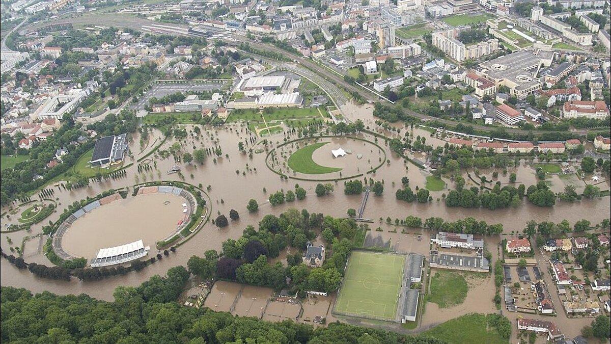 Sanierungsgebiet Elsteraue Hofwiesen während des Hochwassers 2013. © Stadt Gera