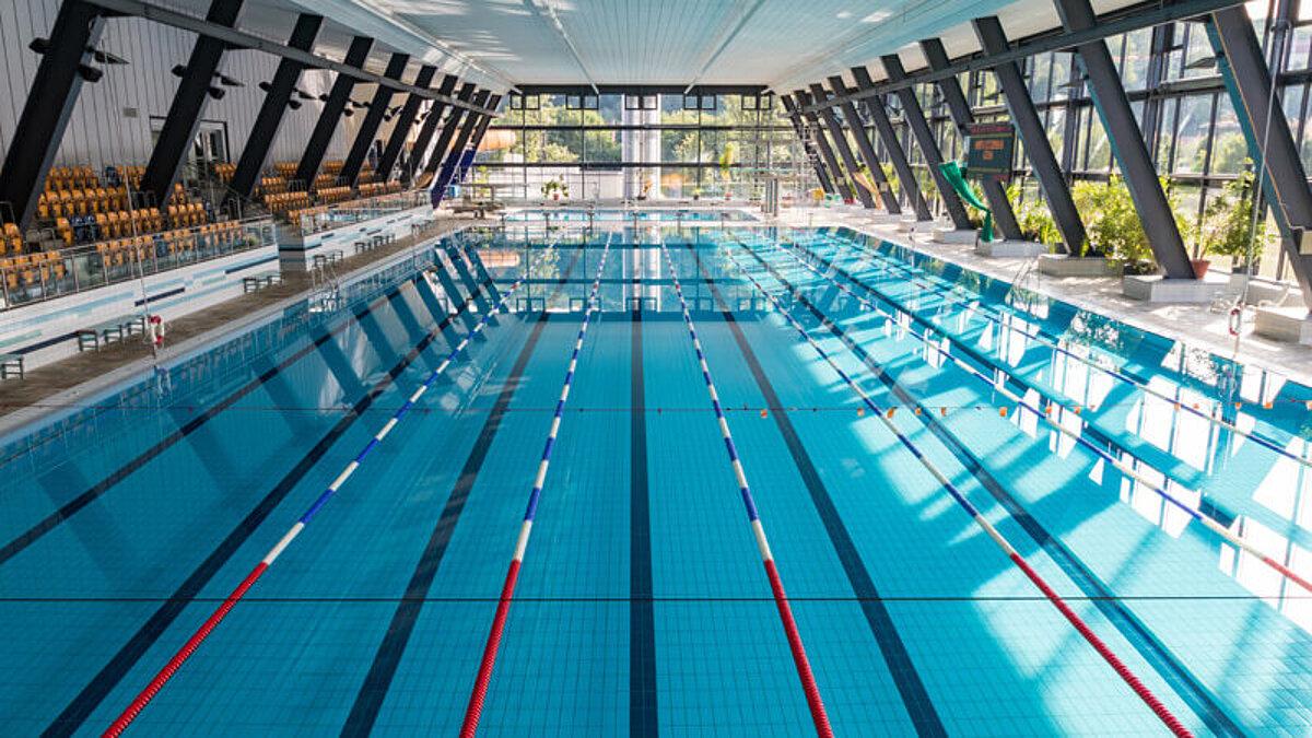 Schwimmbecken im Sportbad . © Stadt Gera