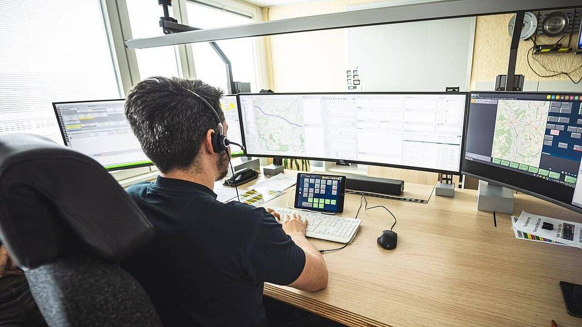 Der IT-Administrator.. © Amt Brand- und Katastrophenschutz