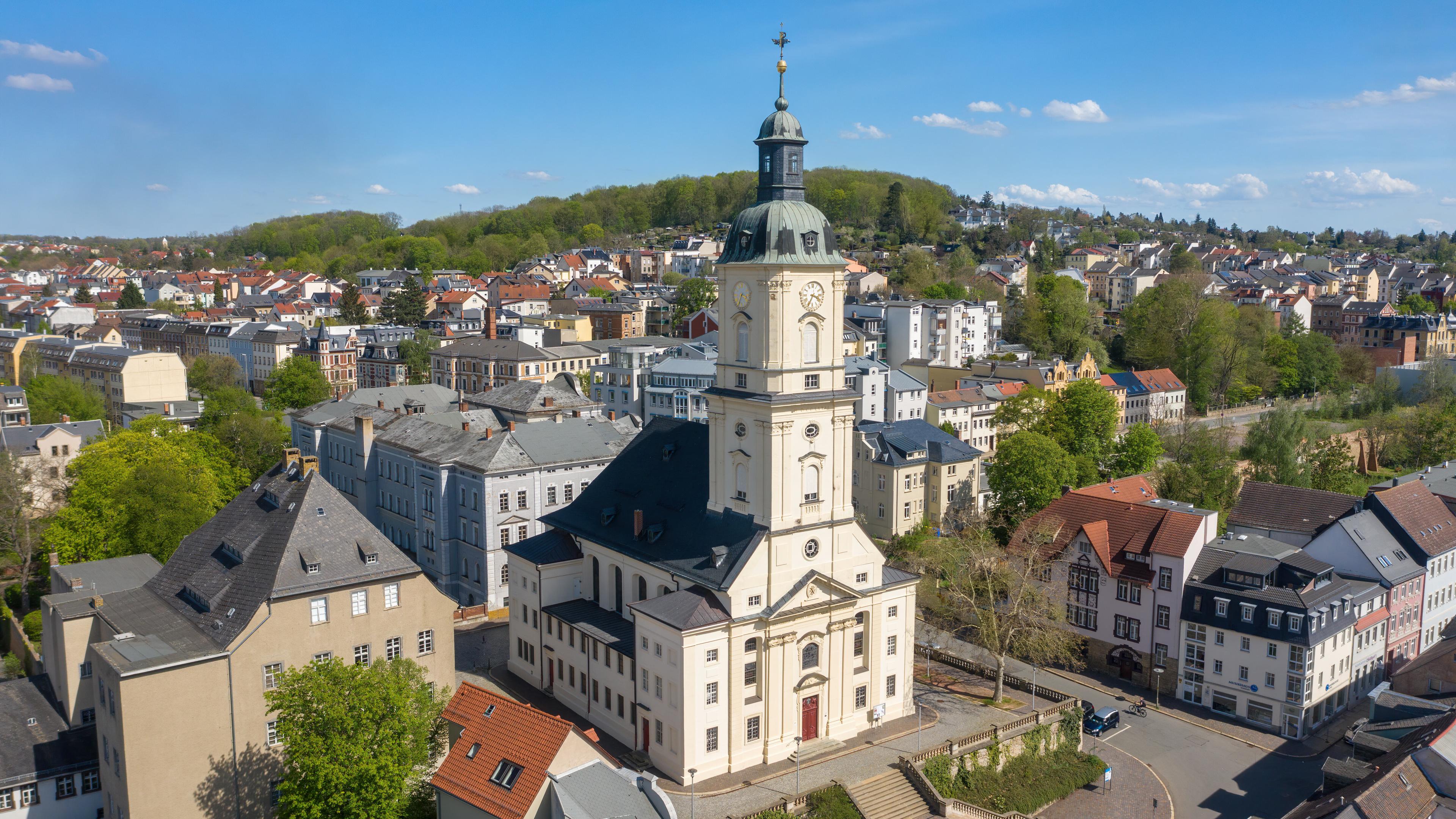 Luftbild der Salvatorkirche Gera
